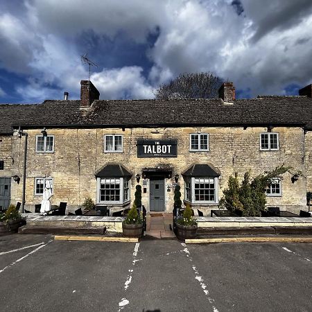 The Talbot Inn Eynsham Exteriér fotografie